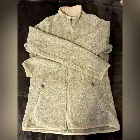 Eddie Bauer size M women’s heather grey fleece, 2 zip pockets - Picture 1 of 9